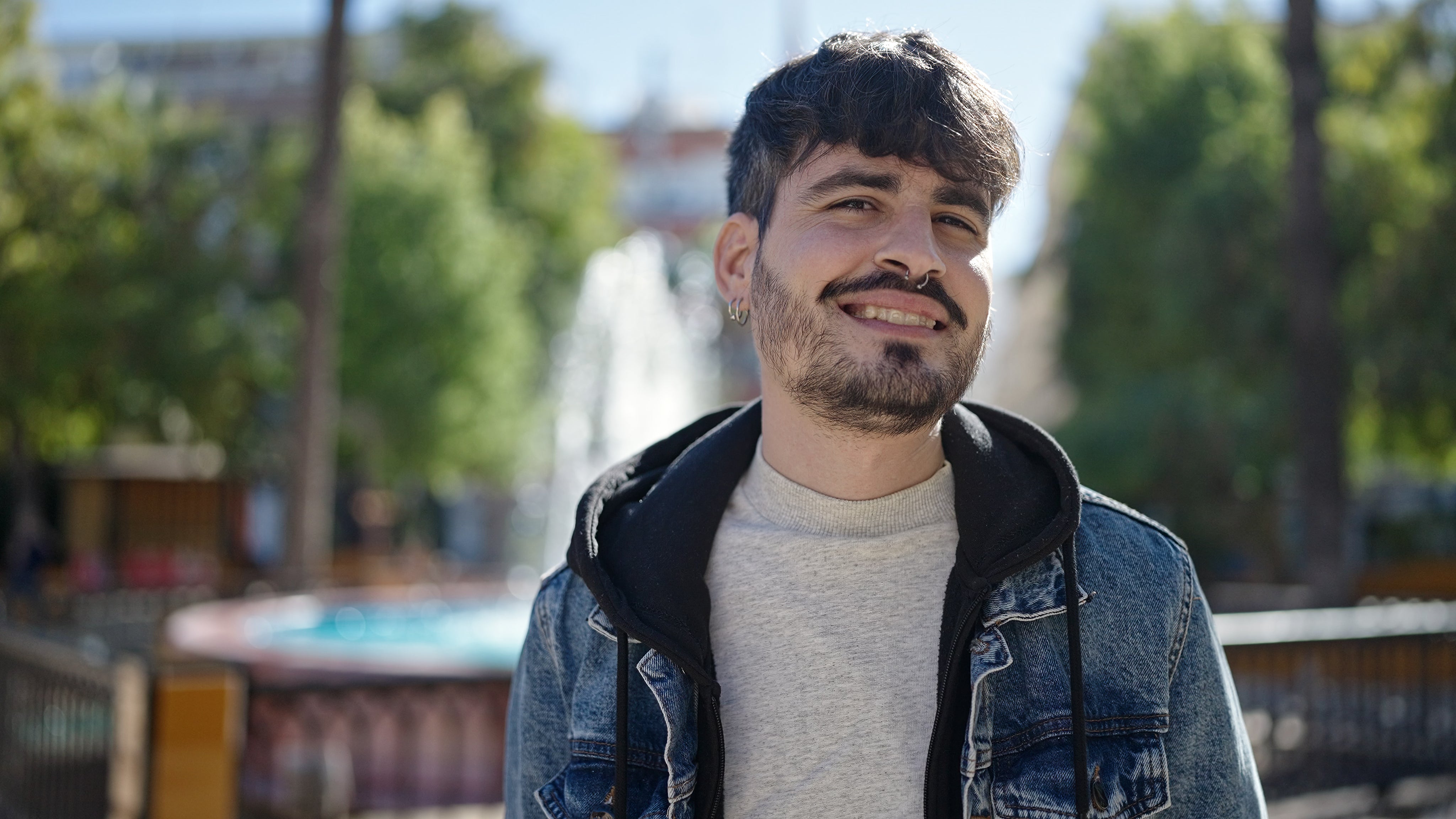 <strong>Felipe R.</strong>